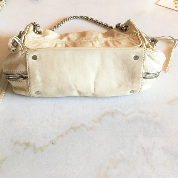 Rebecca Minkoff cream purse with silver chain strap. Convertible crossbody bag - Picture 6 of 9